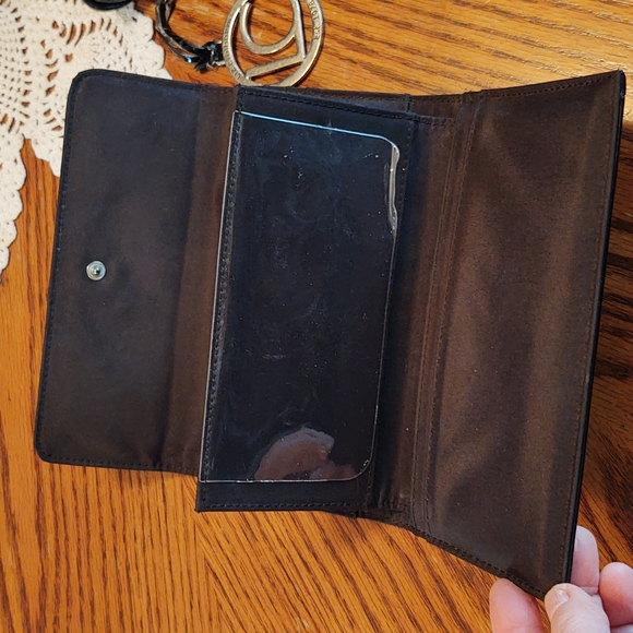 Liz Claiborne Vegan Patent Leather Purse, Wallet, Keychain Set Black - Picture 6 of 16